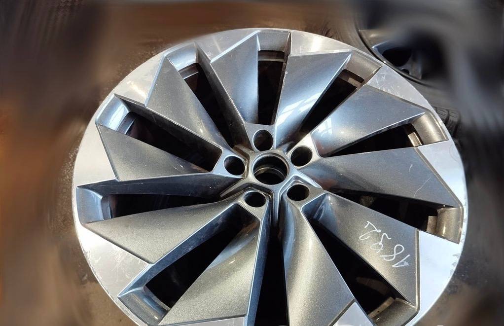 Skoda Enyaq iV Jante alliage R21