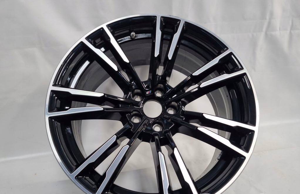 BMW M5 Jante alliage R20