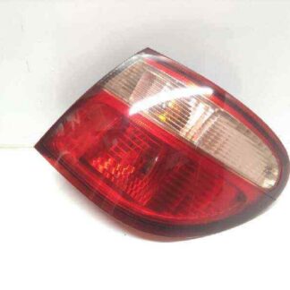 Feu arrière droit NISSAN ALMERA II Hatchback (N16) 2.2 Di 2000-2003