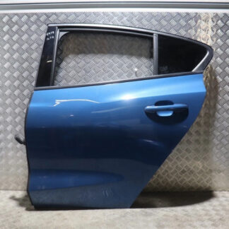 Ford Focus MK4 – Porte avant gauche + porte arrière gauche Performance Blue OEM d’occasion